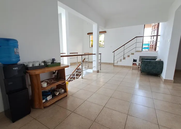 Ary Homestay Nyali Town Home Behind Citymall Nyali, Mombasa, Kenya